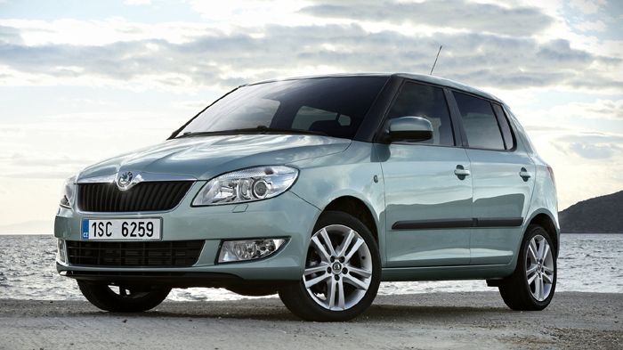 Η νέα Fabia (στη φωτό η υπάρχουσα) δεν θα κάνει χρήση του πατώματος MQB, ενώ θα μοιράζεται κινητήρες με το πρόσφατα ανανεωμένο VW Polo.
